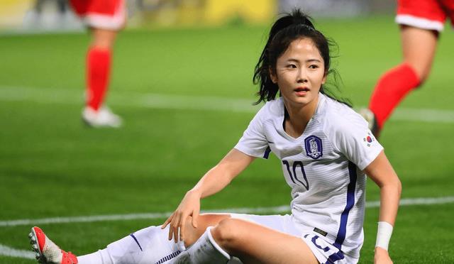 最美足球少女熊熙，22岁退役，真实原因令人唏嘘不已(5)