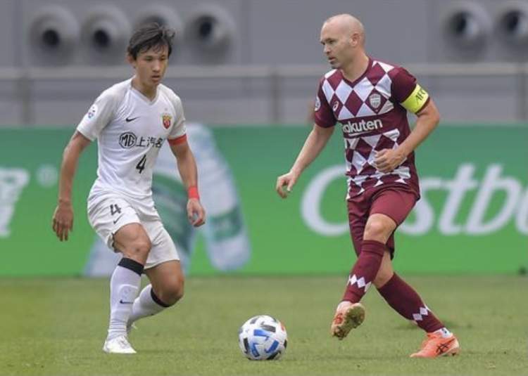 亚足联和海港俱乐部同时宣布，上海海港退出本赛季亚冠东亚区小组赛
