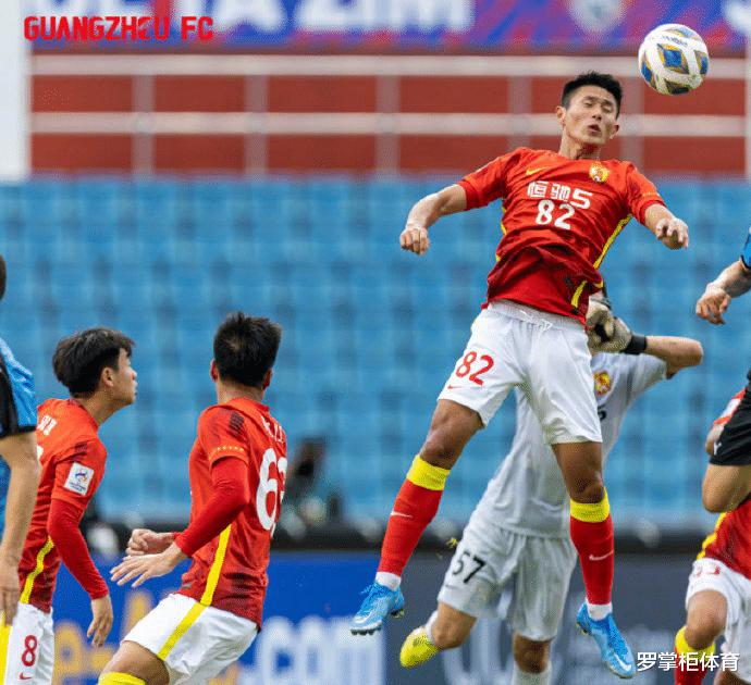 中国男足0-25，《人民日报》却为他们找借口，对手最小球员仅17岁(2)