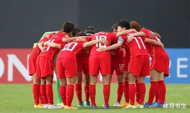 女足进入亚洲杯决赛，球迷提出质疑，央视为何不直播？(4)