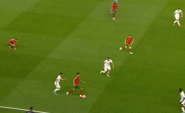 【欧国联】C罗造首球+双响+进球无效 葡萄牙4比0胜(15)