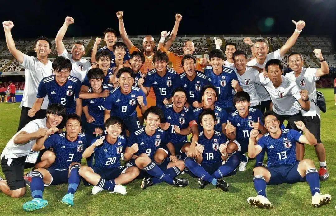 亚洲诸强国际比赛日全线出击，中国足球到底该怎么办？(4)