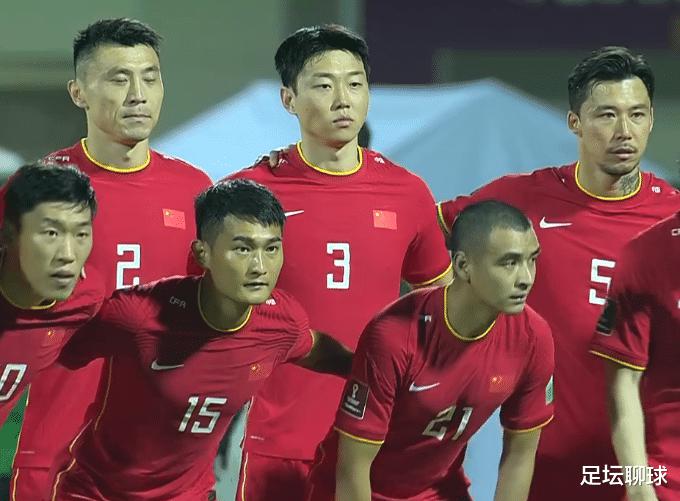 下午2点半，中国球队躺着小组出线！时隔54年重返亚洲杯，国足将复仇