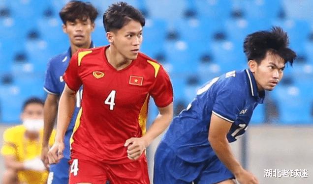 比中国足协更离谱！越南将组U23队参加顶级联赛，或有赞助商投资(4)
