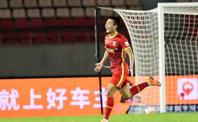张威、方昊等国内优秀年轻球员数量众多 国足选拔队有望东亚杯夺冠(3)