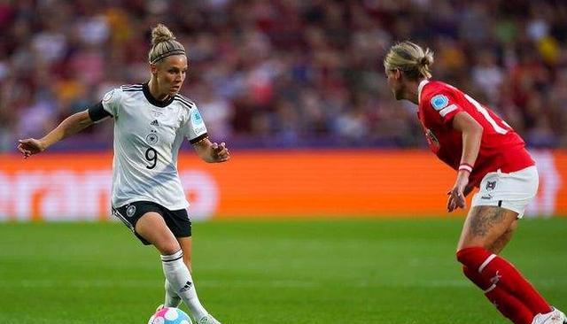 女欧国杯谁能晋级决赛！德国女足攻守兼备，法国女足连续被战平！