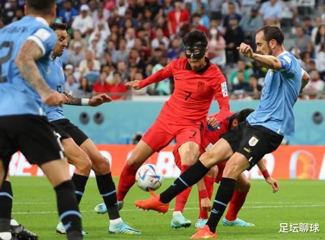 无聊0-0，世界杯第4场！乌拉圭89分钟失绝杀，韩国0射正，C罗隔空笑了(2)