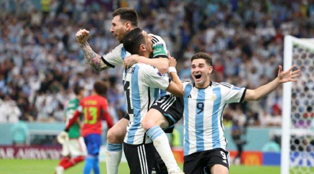 2连胜！阿根廷向金杯迈出坚实一步，8强战志在必得+梅西冲6大纪录(4)