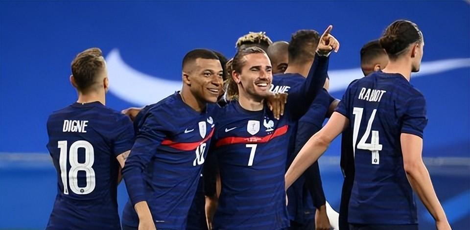 世界杯法国队帅哥盘点！颜值天花板并非格列兹曼
