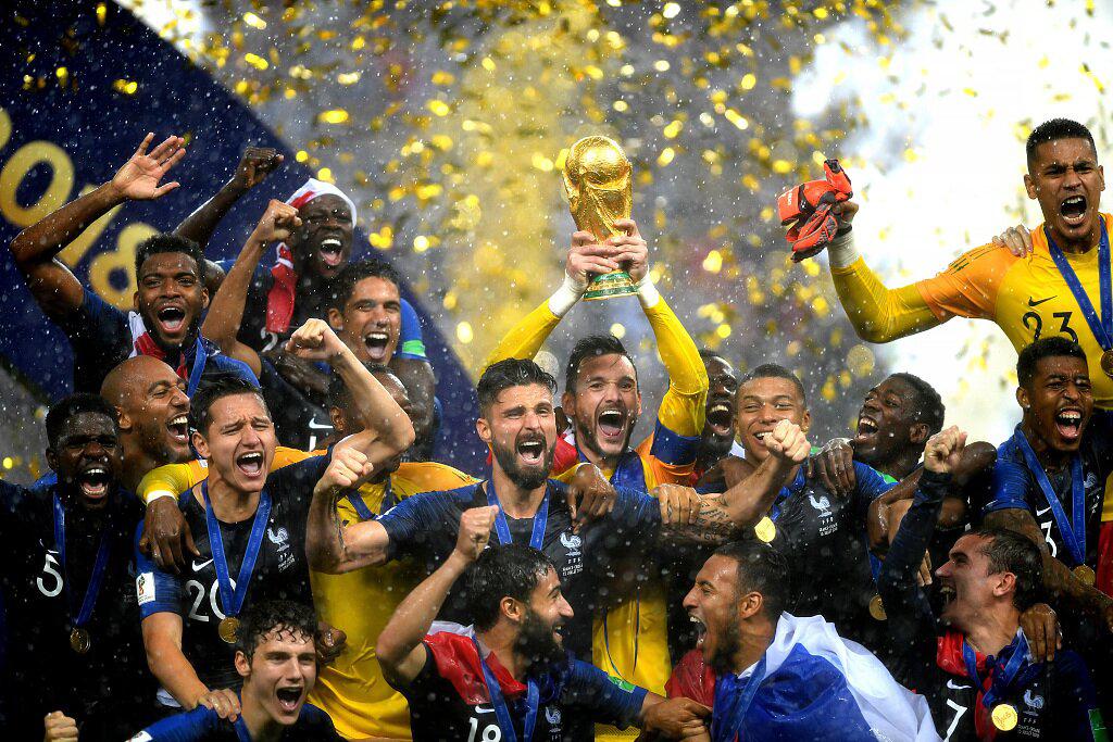 世界杯决赛首发阵容出炉！阿根廷突然变阵433，法国替换2个球员(1)