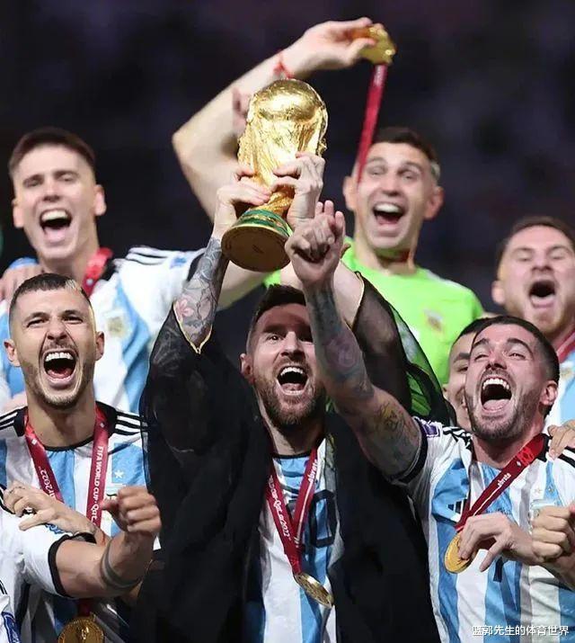 掉价！阿根廷官推称26名球员都是英雄，却顺带暗讽了一把法国队