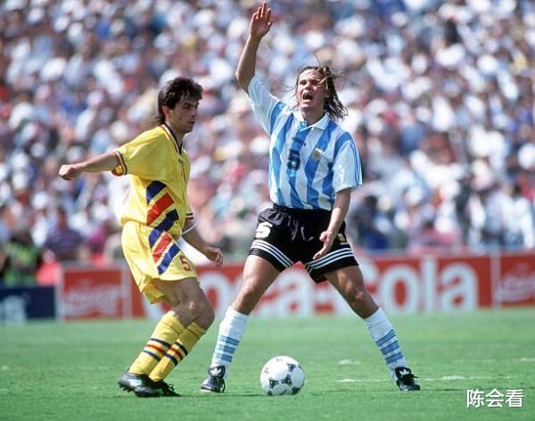 1990年世界杯经典之战，这场比赛又被称为“真假马拉多纳的对决”(2)