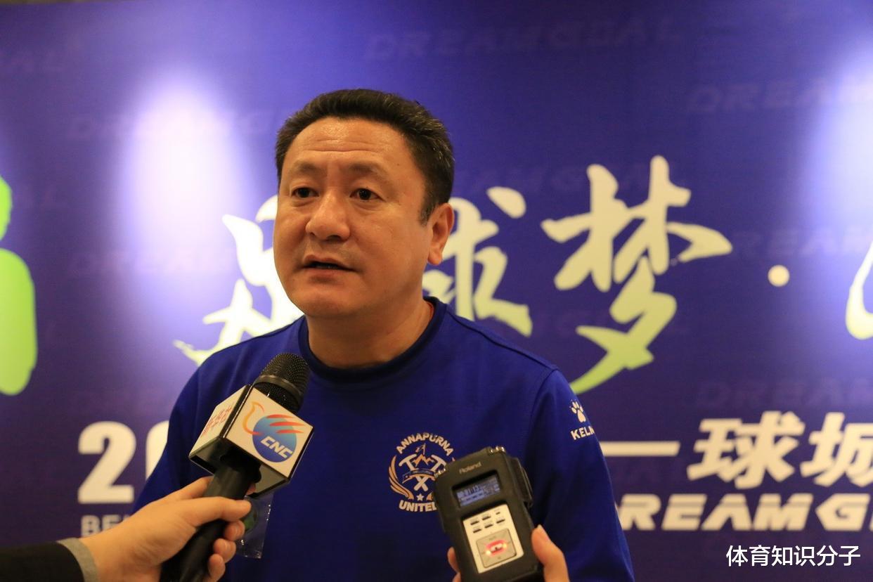 中国足球有希望！53岁马明宇获新职务，不为钱全年直播160多场(5)