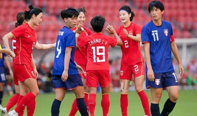 中国女足将派两支球队参加世界杯，创造历史，球迷：下届去四支！(4)