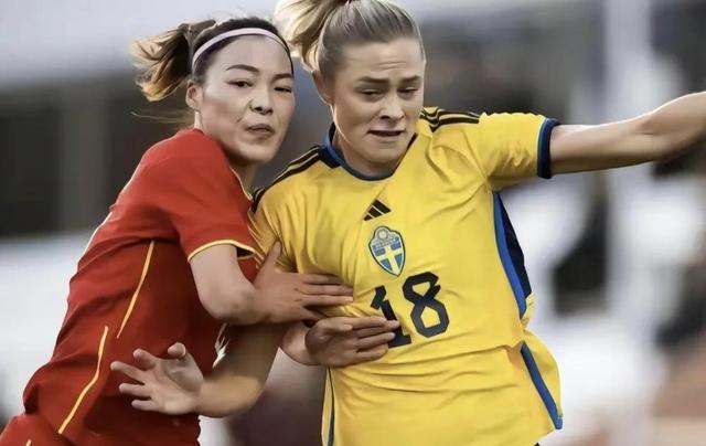 肖裕义进球 中国女足1-4不敌瑞典虽败犹荣 多名主力未出场