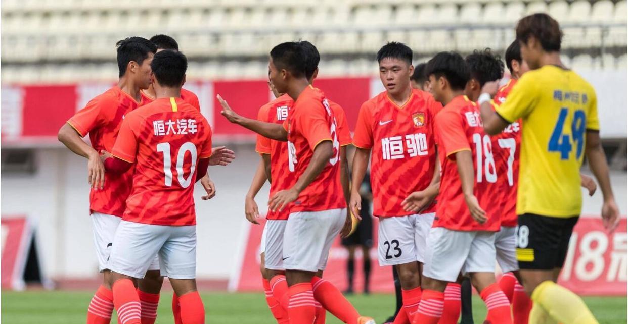 广东4支球队都喊活不下去，为什么中国足球未来还是要看广东？