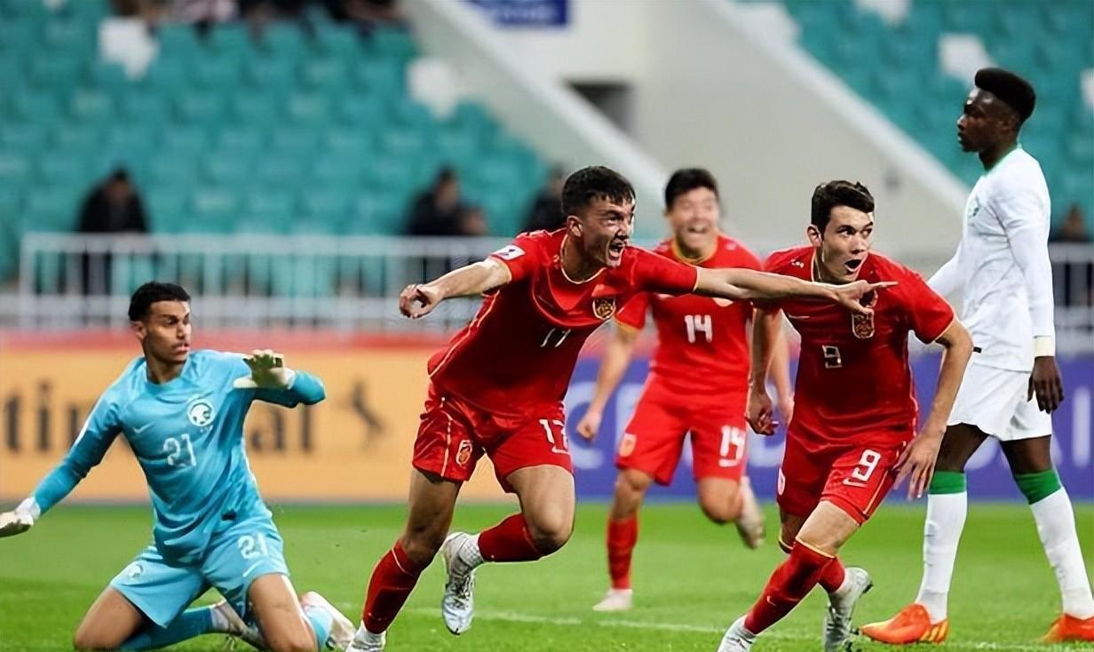 3-0=做掉日本！亚洲杯酝酿神剧情：中国队或爆冷，小组第1出线(3)