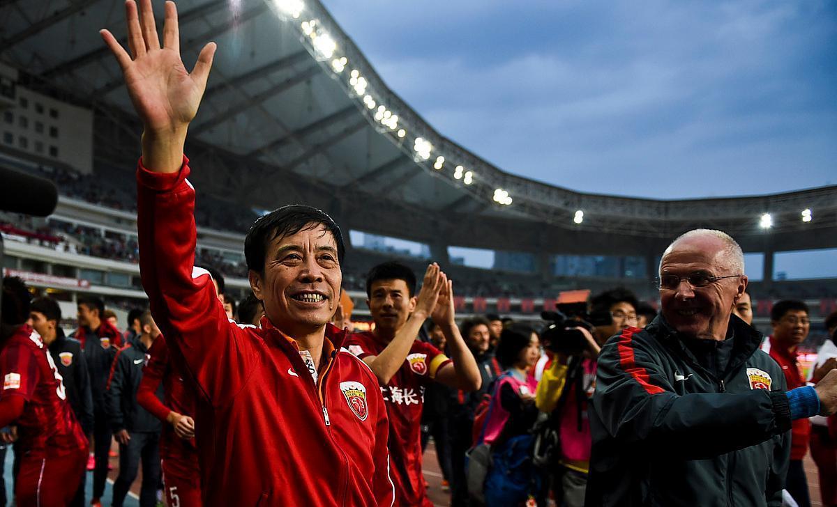 又一中超冠军队解散，坚持近30年，陈戌源公益足球谬论出来走两步(6)