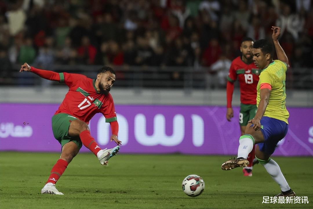 “卡塔尔世界杯四强”！摩洛哥2-1战胜国际足联排名第一的巴西队