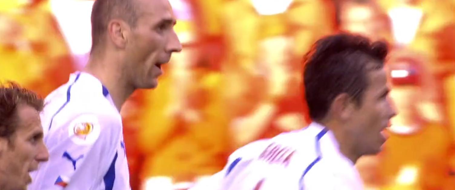 这才是足球最原始的激情和顶级魅力，2004年欧洲杯经典战役第一集(1)