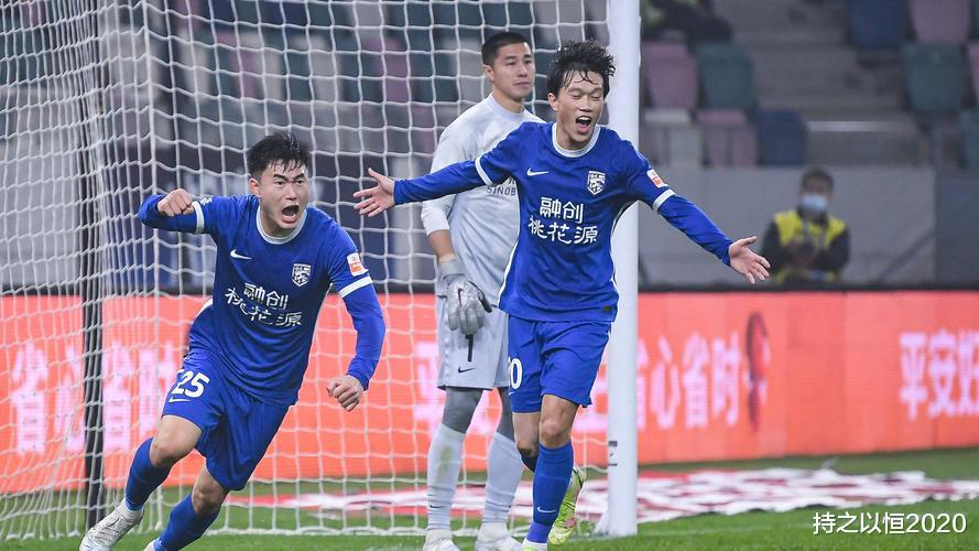 “玄冥二老”扬威中超，中国足球年轻俊秀在何方？第四轮最佳阵容(9)