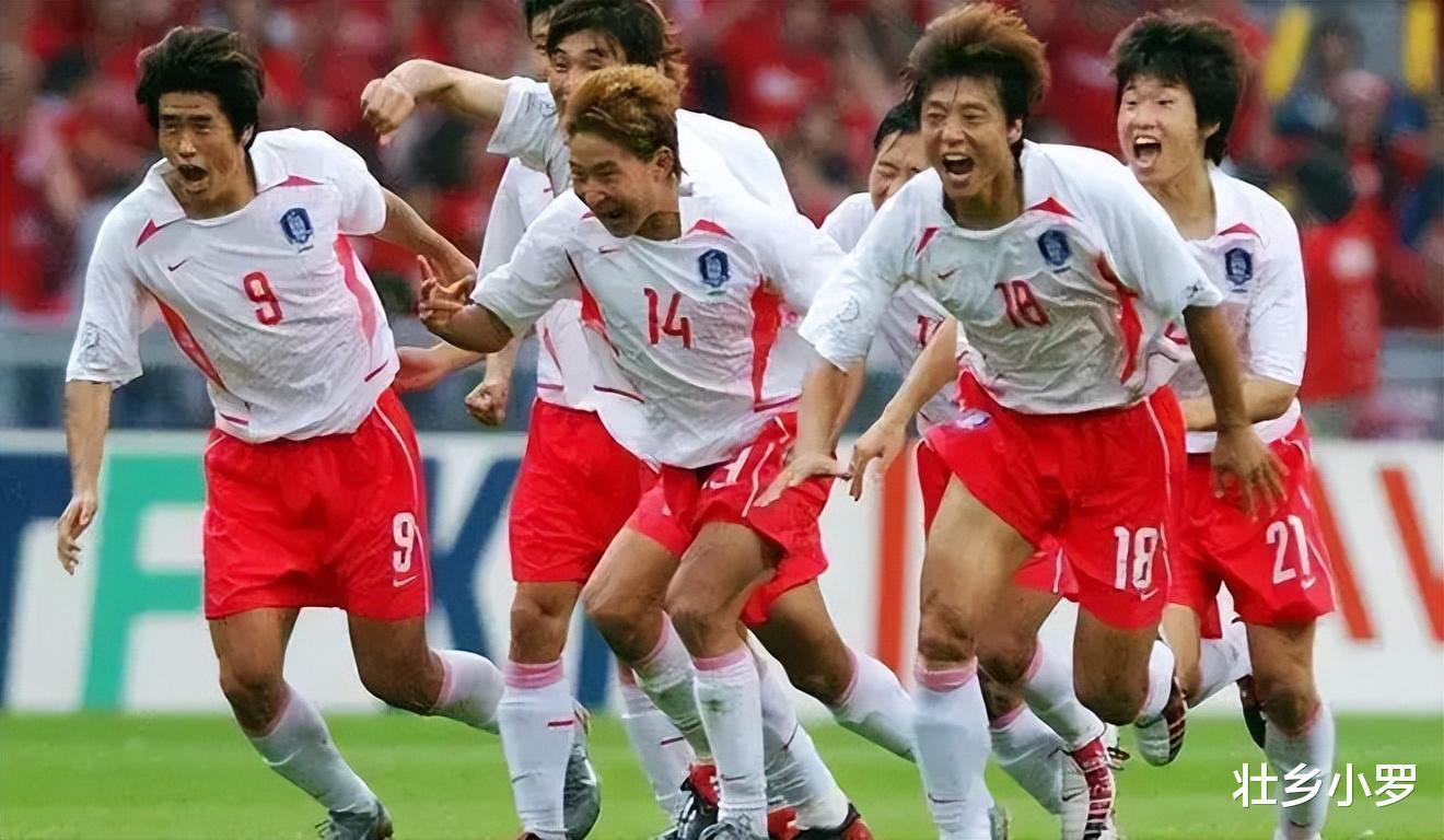 国足和韩国、日本足球队的差距有多大，差距到底在哪里？(1)