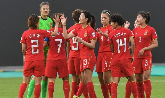 中国女足赢过美国女足吗？赢过一次友谊赛却不光彩！(5)