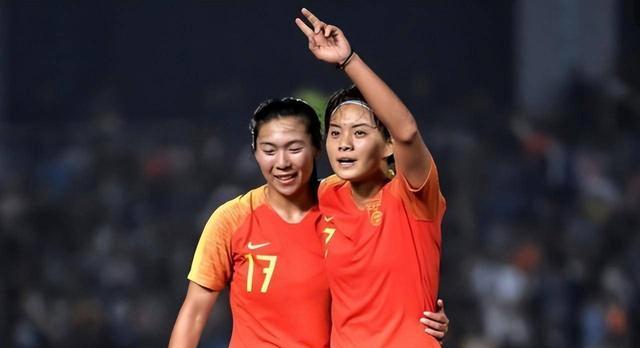 中国女足赢过美国女足吗？赢过一次友谊赛却不光彩！(11)