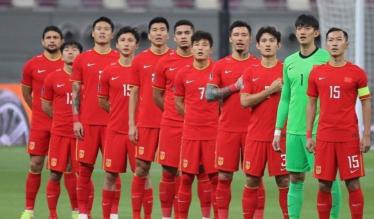 中国男足亚洲杯抽到绝世好签！过往苦主全避开，这次出线有希望了(1)