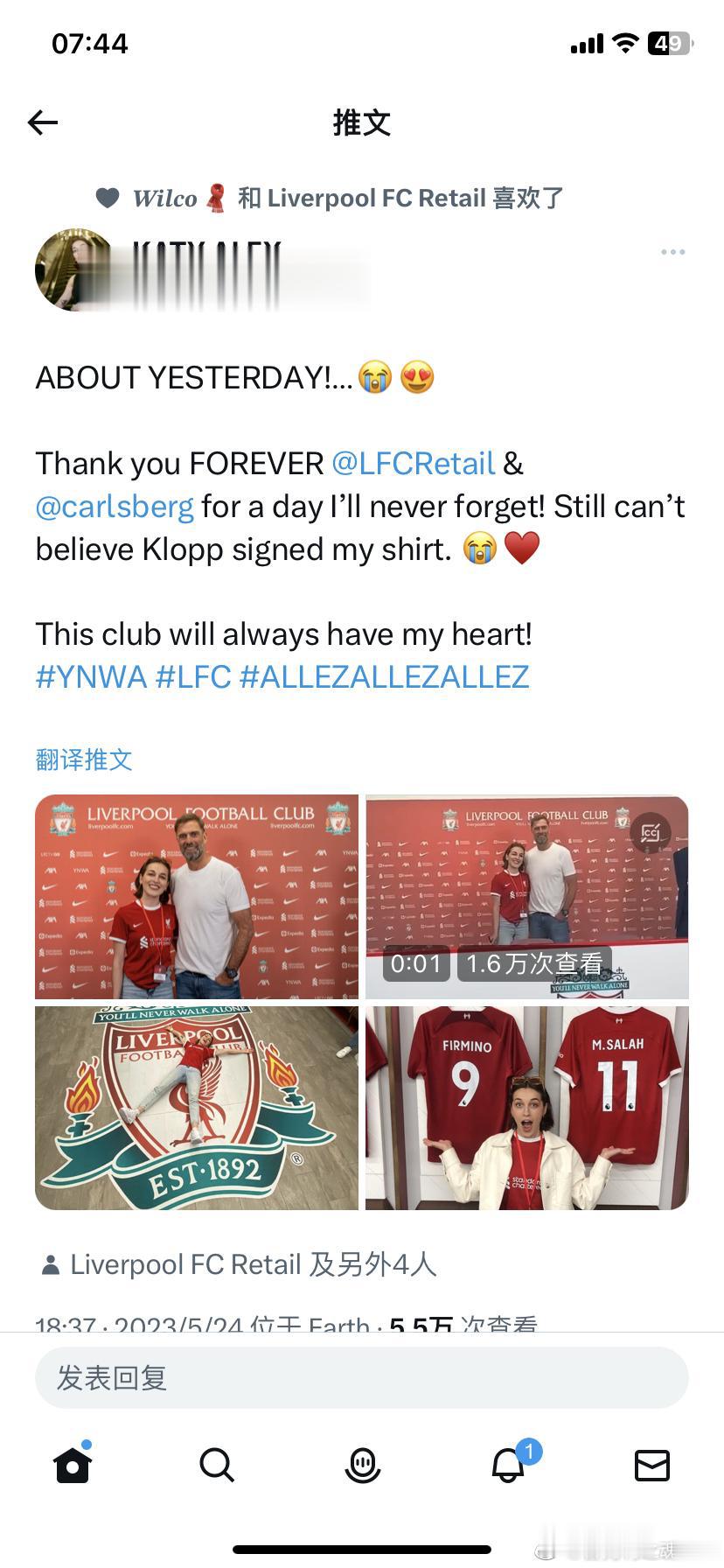 嘉士伯和利物浦零售助力女球迷圆梦，克洛普还在她的球衣签名了 ​​​(1)