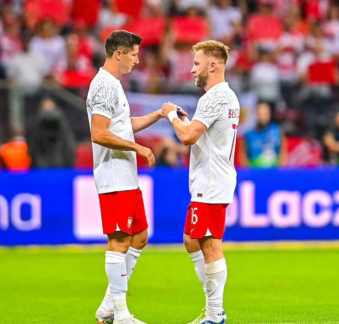 国际友谊赛，波兰1-0德国，37岁老将边翼卫布拉什奇科夫斯基（绰号库巴），第10(3)