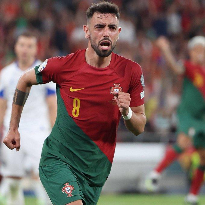 在刚刚结束的预选赛中，葡萄牙国家队3:0击败了波黑国家队，B费贡献了2球1助攻的(1)