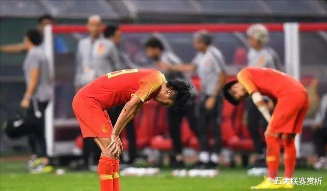 真敢说！国足主帅助教：中国球员70分钟后，体能就开始下降(6)