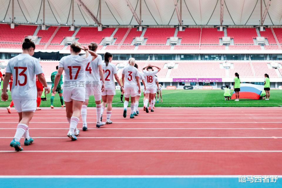 中国女足与俄罗斯女足首场热身赛后的几点看法