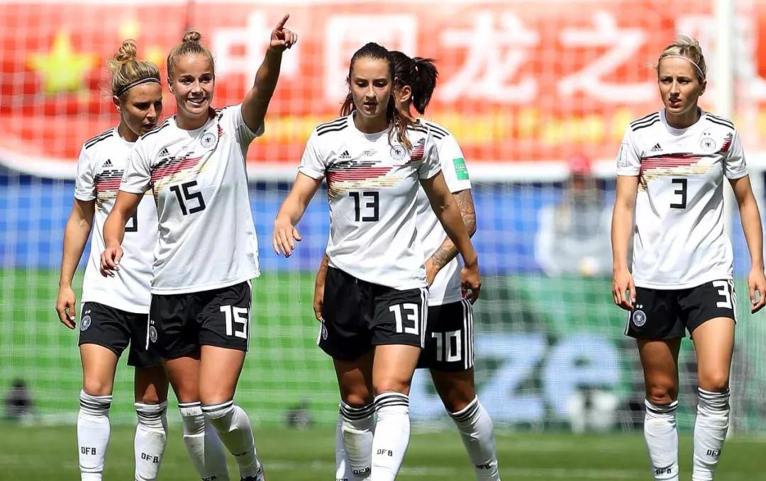 周日足球赛事分析：女足 德国女 - 哥伦比女  德乙罗斯托克 - 纽伦堡(1)