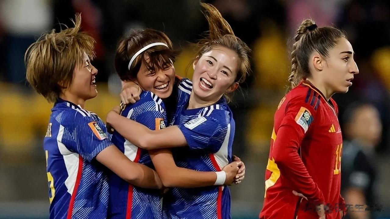 无愧于亚洲之光！日本女足狂屠西班牙强势晋级世界杯16强
在刚刚结束的一场女足世界(2)