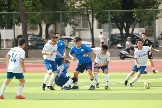 2023广西大学第四届校友足球联赛开幕
