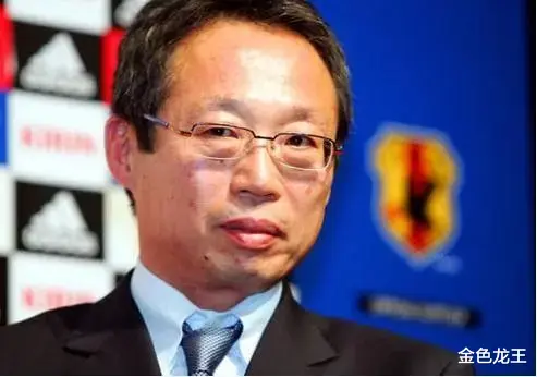 前中超杭州绿城，日本教练冈田武史，谈到中日足球的差异，句句在理！(3)
