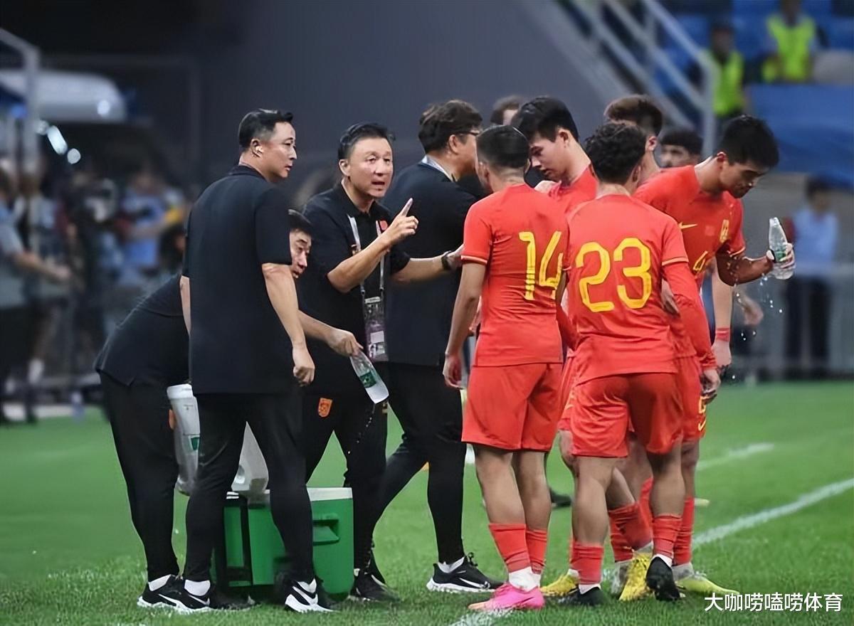 历史首次！东南亚4队同进亚洲杯，中国男足坏消息：将进死亡之组(5)