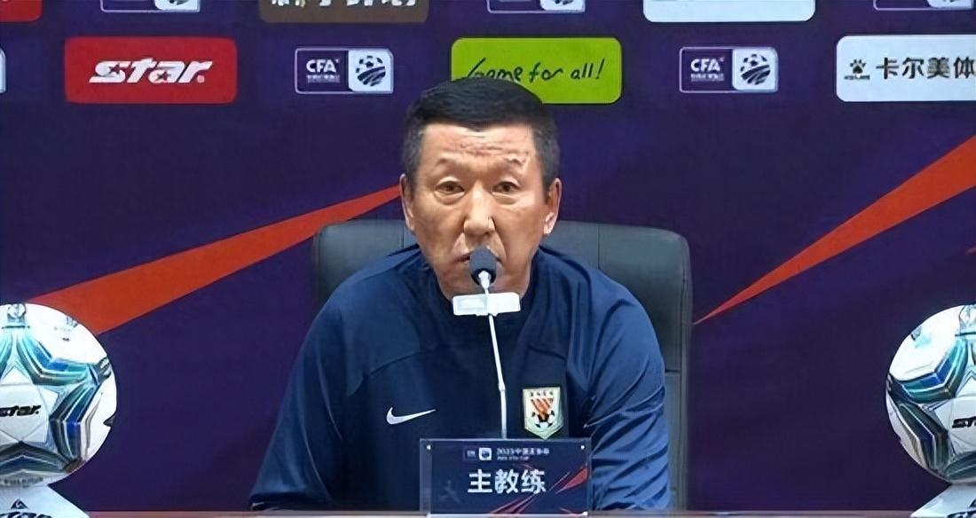 韩国传奇教头崔康熙 能否获得本赛季中超最佳教练的称号(3)