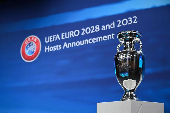 欧足联官方宣布了2028年欧洲杯和2032年欧洲杯的主办国！