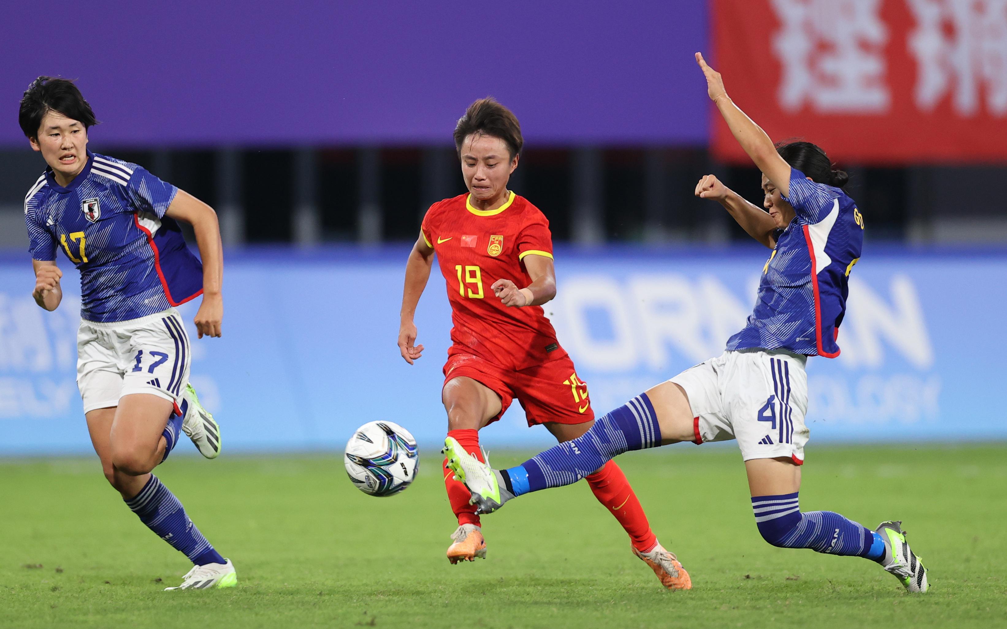 张琳艳英超首秀后回国驰援，女足奥预赛先战朝鲜