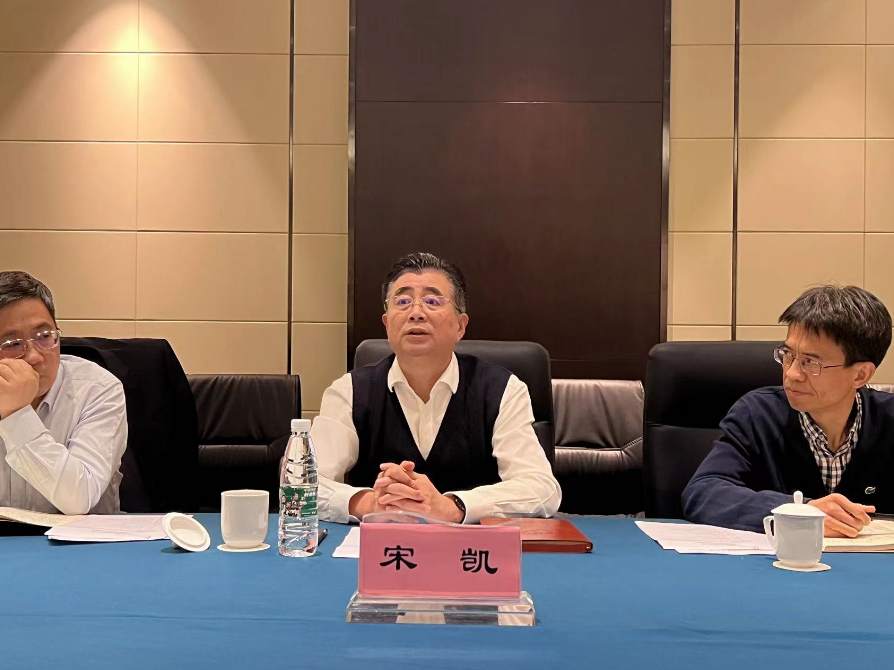 新任中国足协主席发声：不能再出台“奇葩”政策