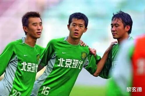 时隔十三年，黄博文再披北京球衣，这次又变成了“小将”(1)