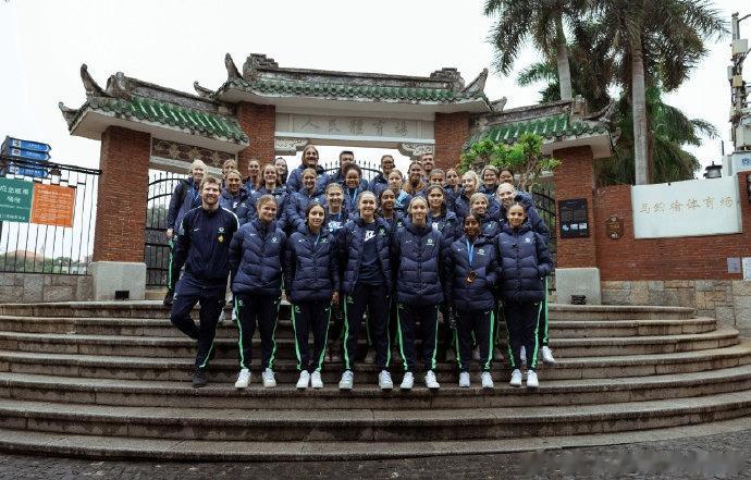澳大利亚U20女足造访位于鼓浪屿的中国第一个11人制标准足球场(5)