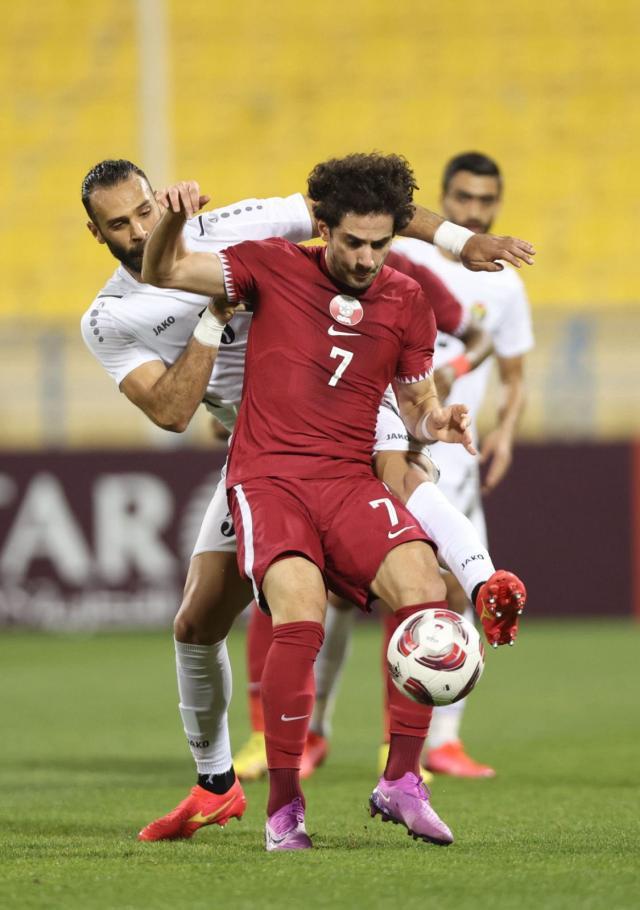 国足对手昨日热身赛遭逆转 卡塔尔1比2不敌约旦(3)