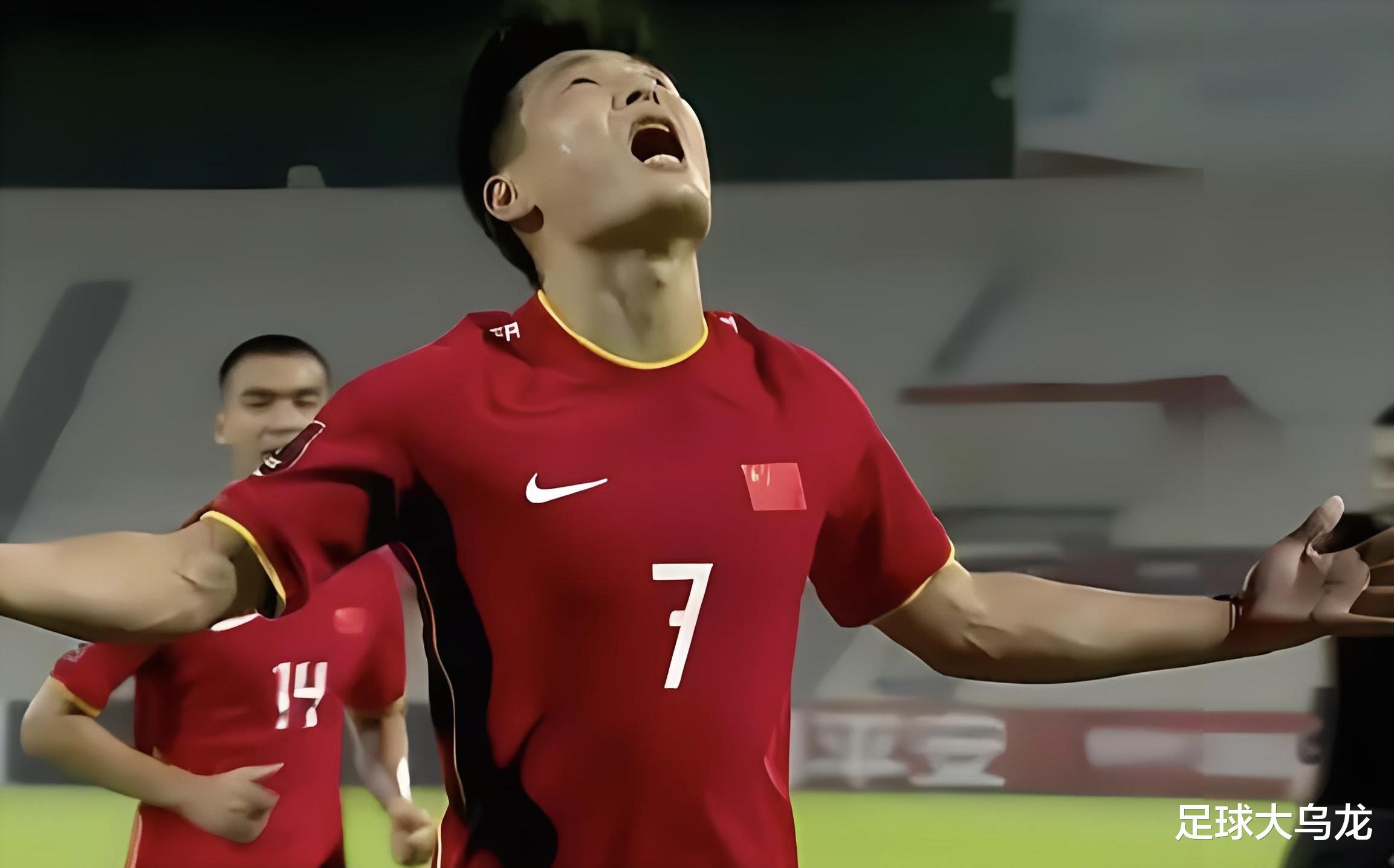 2-0！世预赛乱了，激励中国队，冲13年纪录，武磊夺金球超孙兴慜(5)