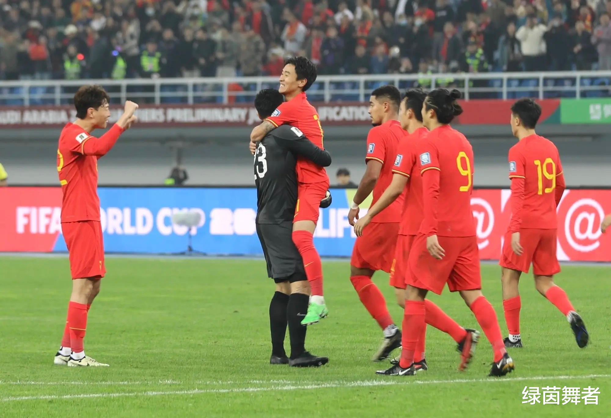4轮7分！国足最新出线形势：下轮赢球就出线，打平需韩国队放水！(3)