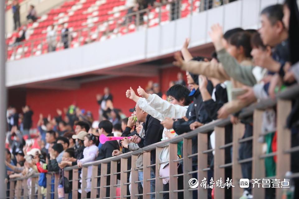 11732人！枣庄主场首战创中国足协女超联赛观众上座率新高(4)